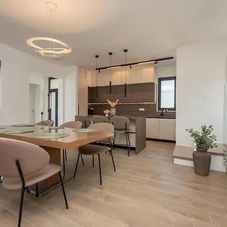 Cozy In With Sauna Turanj