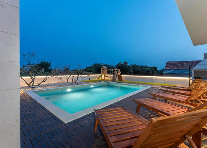 Vikendica Cozy In With Sauna *