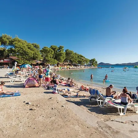 Hébergement de vacances Cozy In With Sauna Turanj